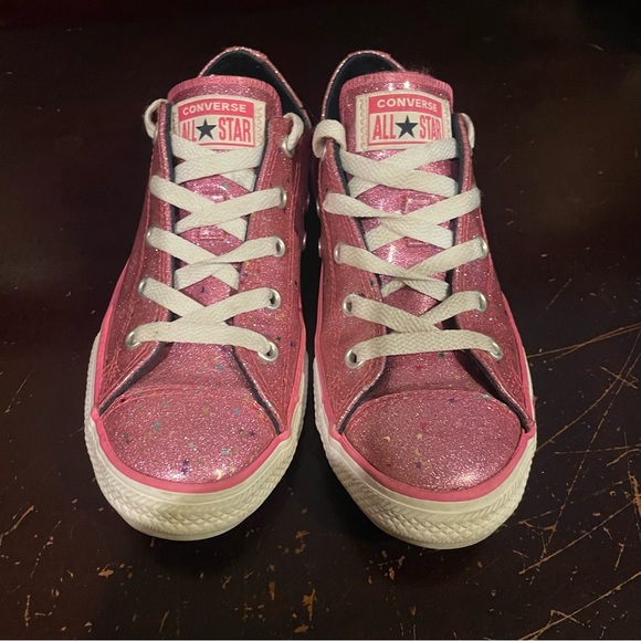 Converse Other - Converse Kids' Glittery Pink Sneakers Size 3